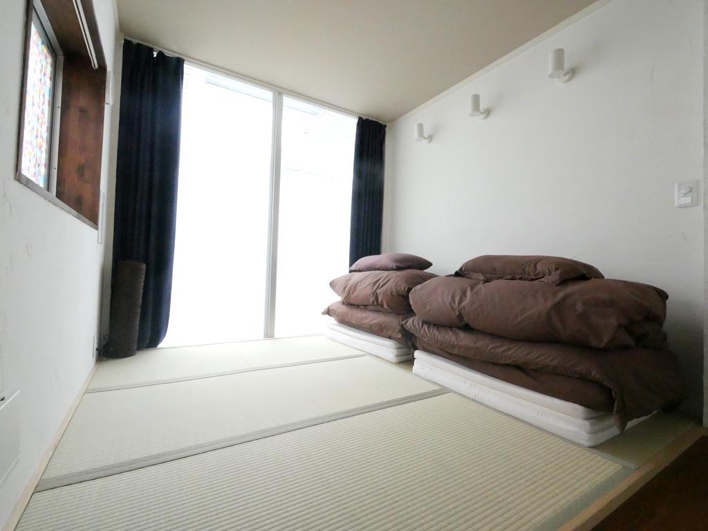 Guest House Onoya Ōsaka Extérieur photo
