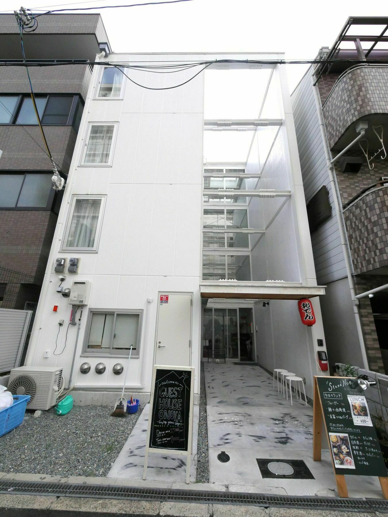 Guest House Onoya Ōsaka Extérieur photo